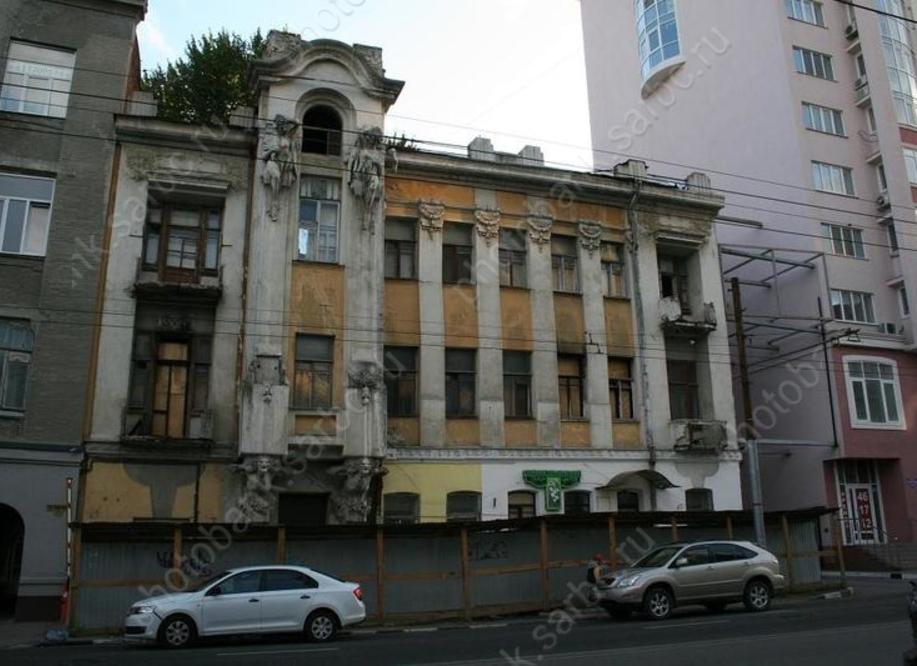 Правительство решило продать Дом Яхимовича