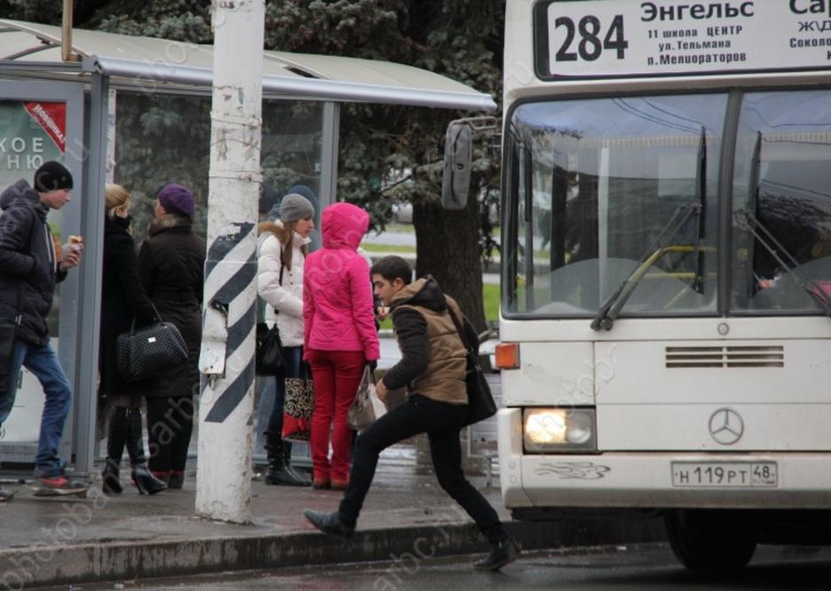 В автобусах Саратов-Энгельс вырастет плата за проезд