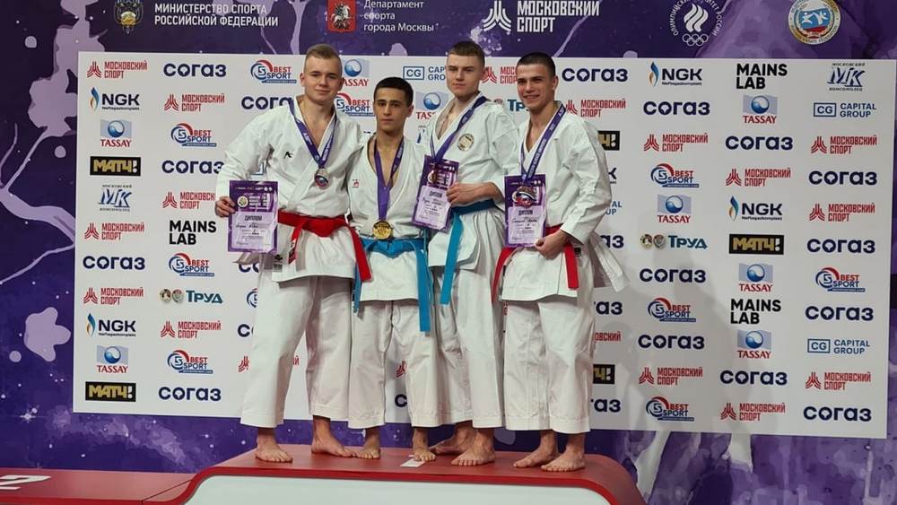 Четверо саратовцев выиграли международные соревнования по каратэ