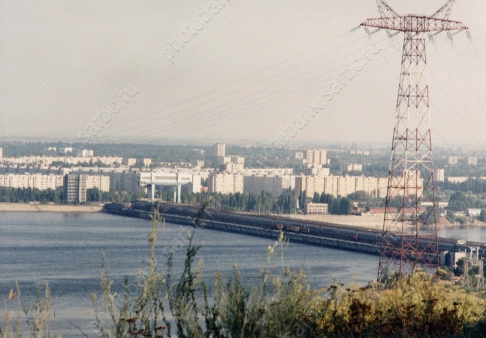 Времена. Произошел Майнильский инцидент, Саратовская ГЭС введена в промышленную эксплуатацию

