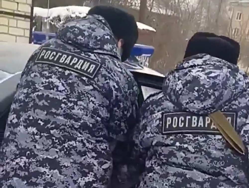 Патрульные спасли пенсионера от переохлаждения