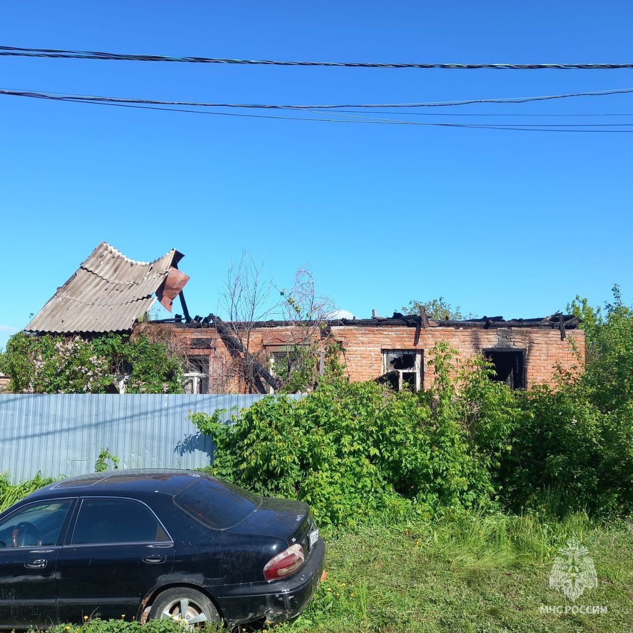 Мужчина получил ожоги на пожаре в деревянном доме | 10.05.2024 | Саратов -  БезФормата